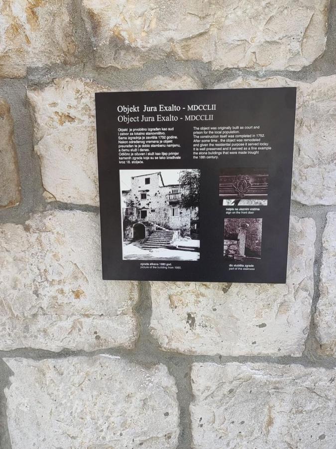 Studios Kadena Trogir - 18Th Century Stone House Exterior foto